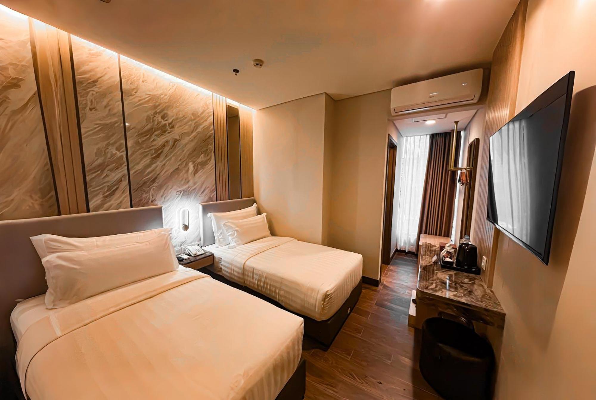 D'Primahotel Pik Джакарта Екстер'єр фото